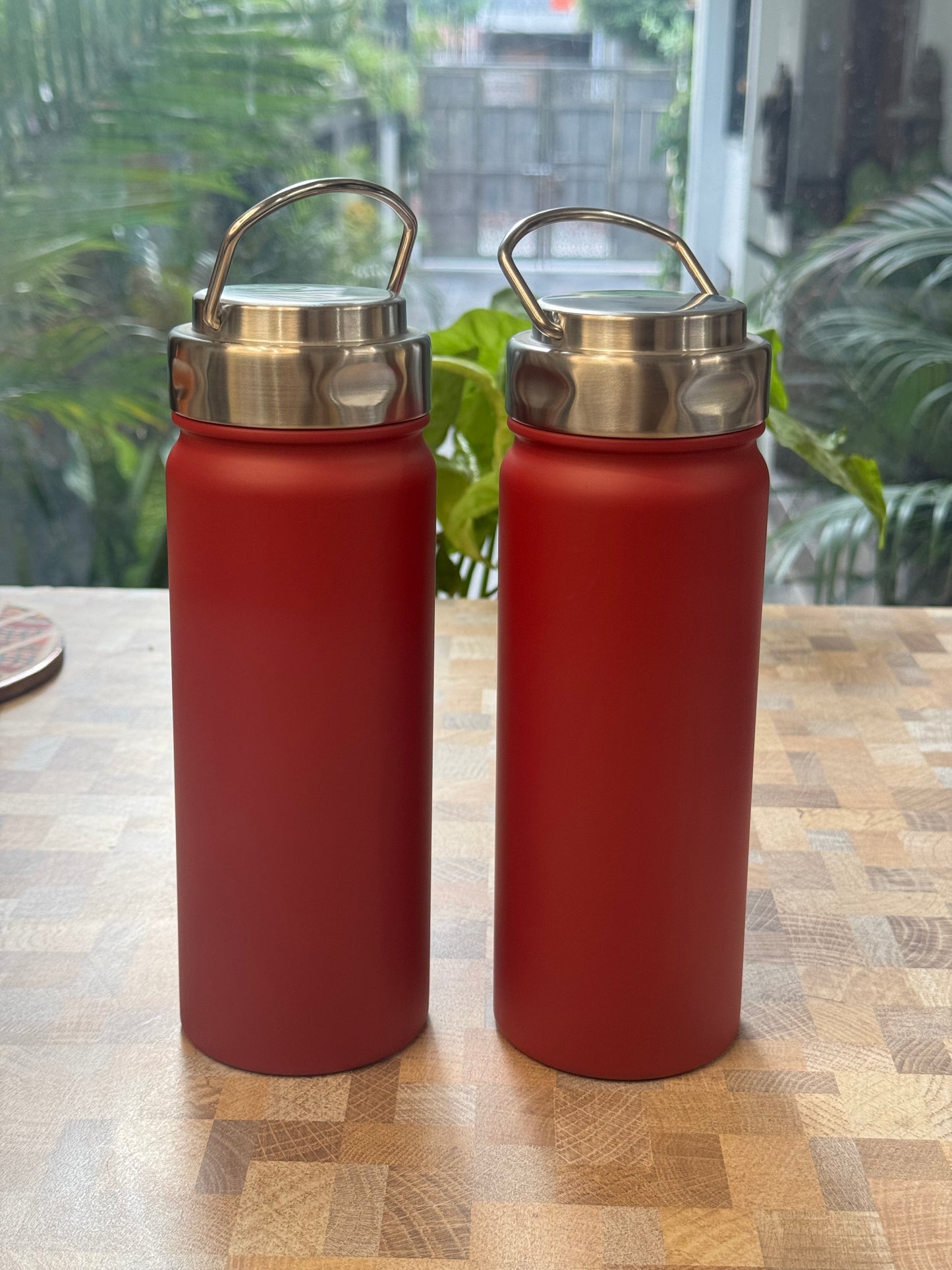 Classy insulated bottle
