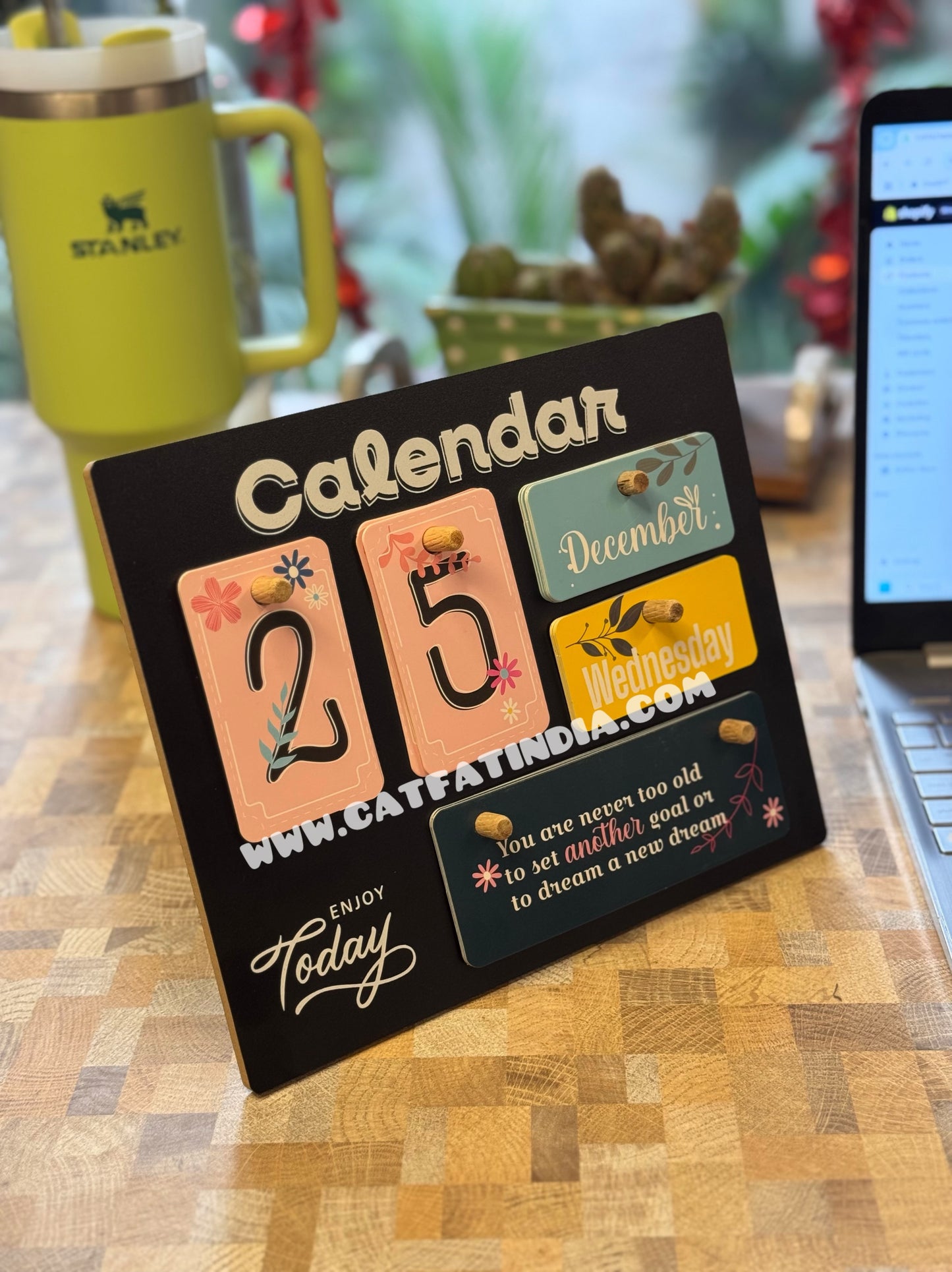 My Yearly Calender (DIY, Wooden)