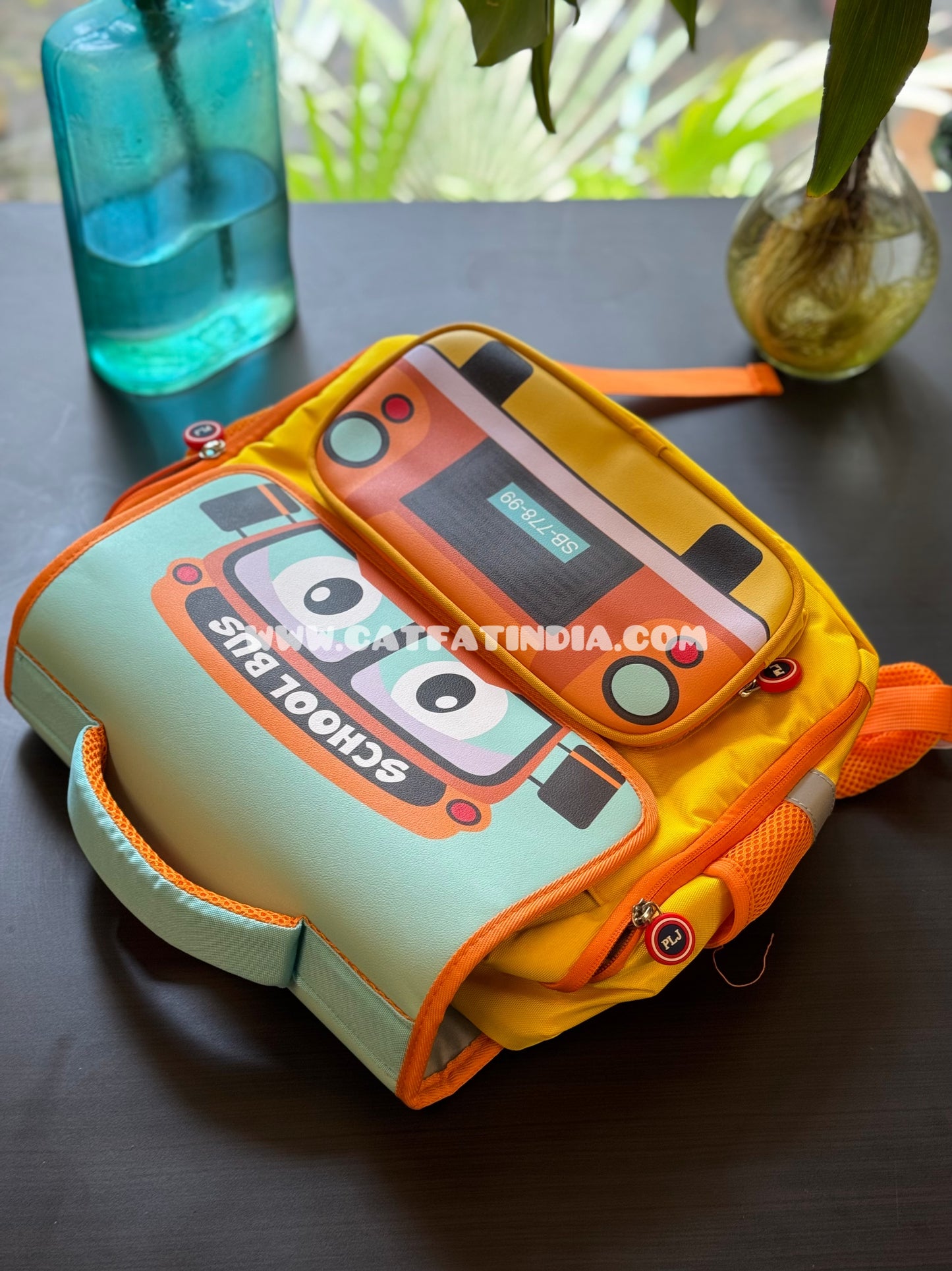 School Bus Backpack + (Free Burger Snack Box with ₹400)