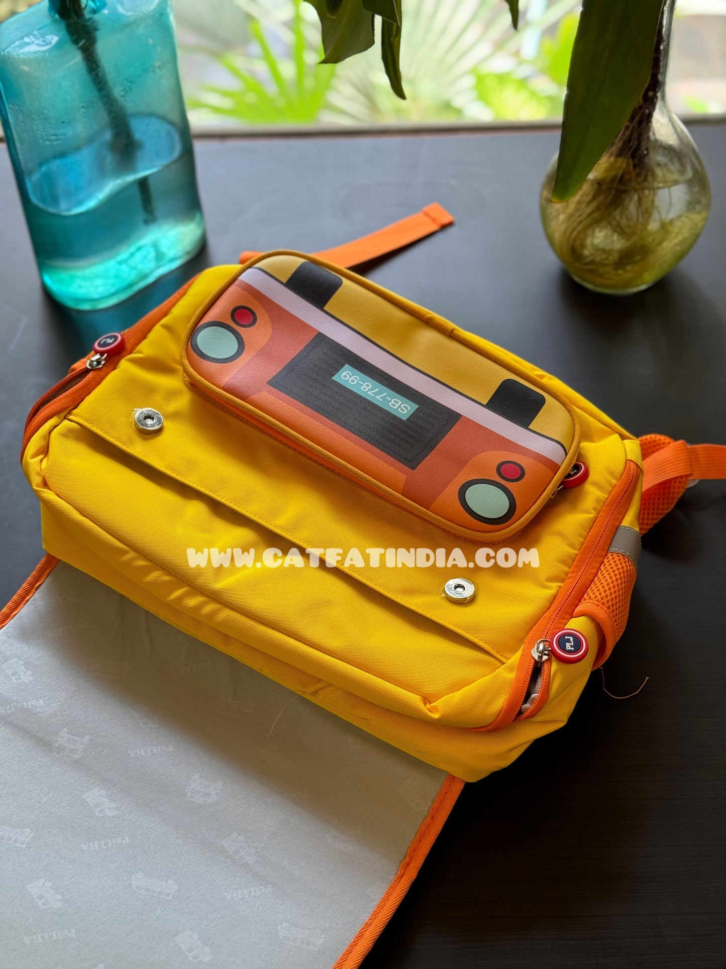 School Bus Backpack + (Free Burger Snack Box with ₹400)