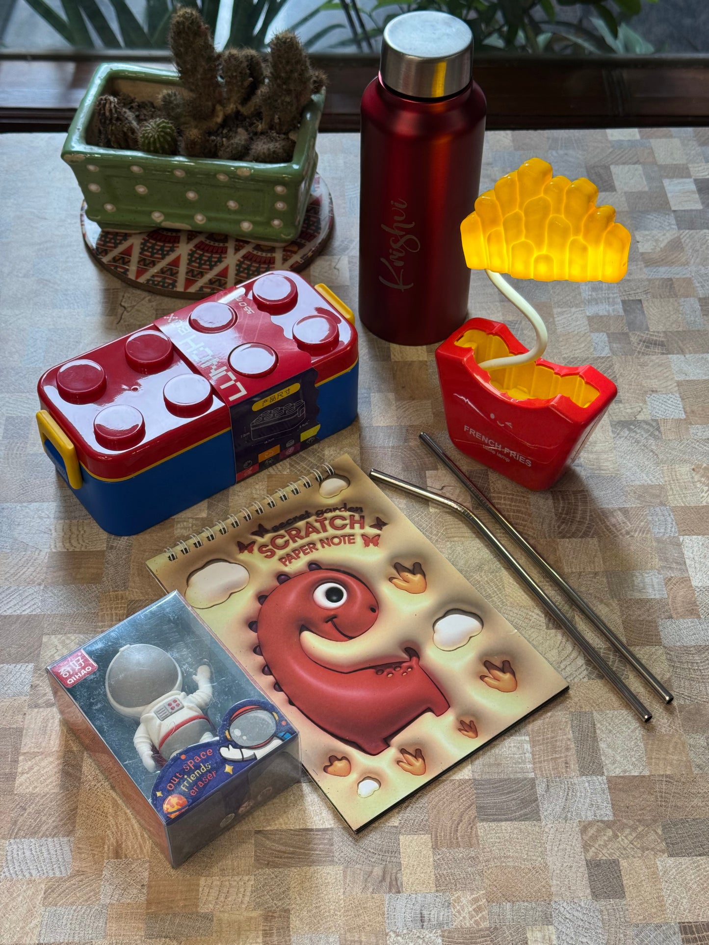Mini Universe Adventure Hamper – LEGO Lunch Box, Fries Lamp, Bottle & Astronaut Toy Gift Set