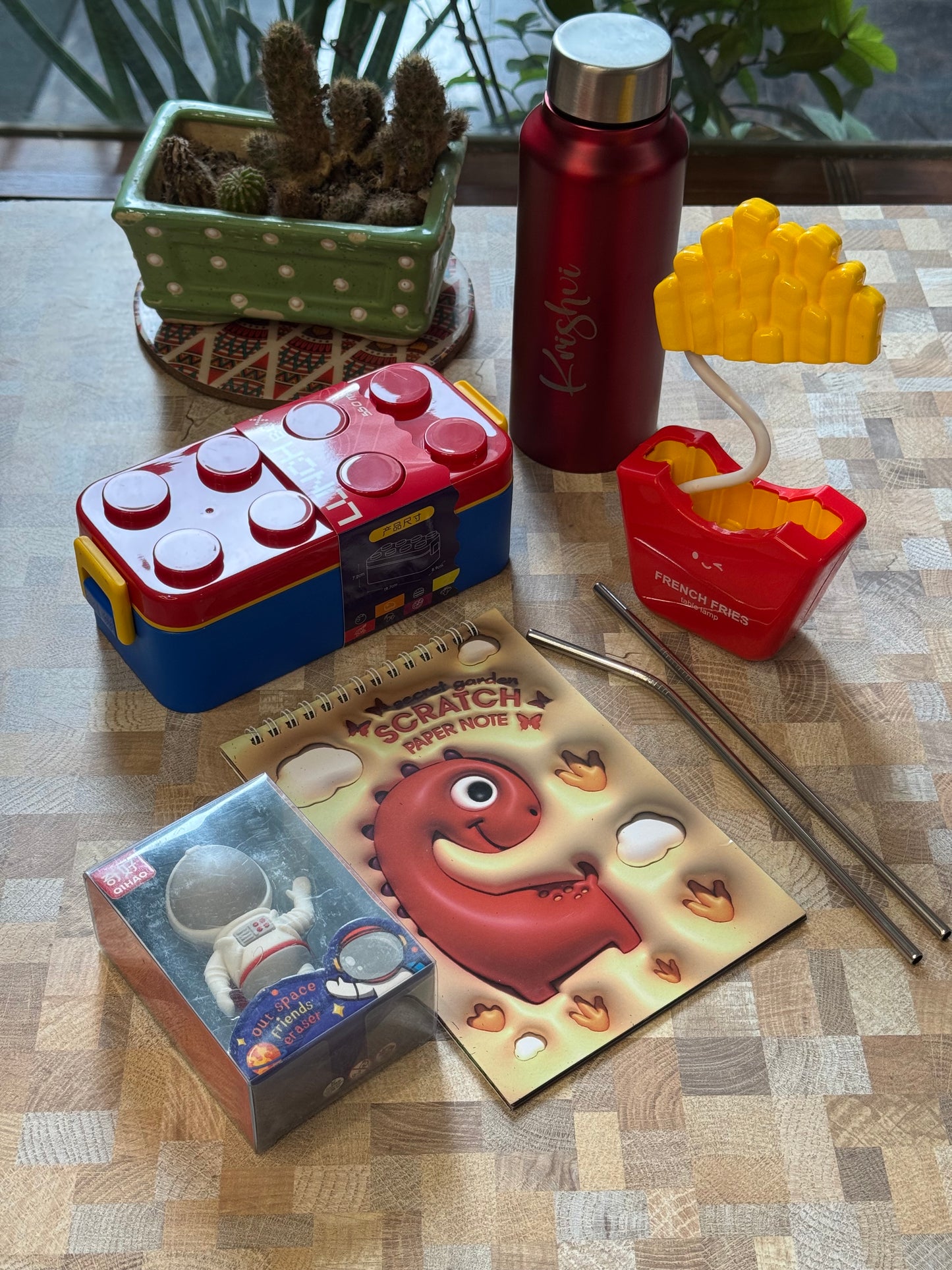 Mini Universe Adventure Hamper – LEGO Lunch Box, Fries Lamp, Bottle & Astronaut Toy Gift Set