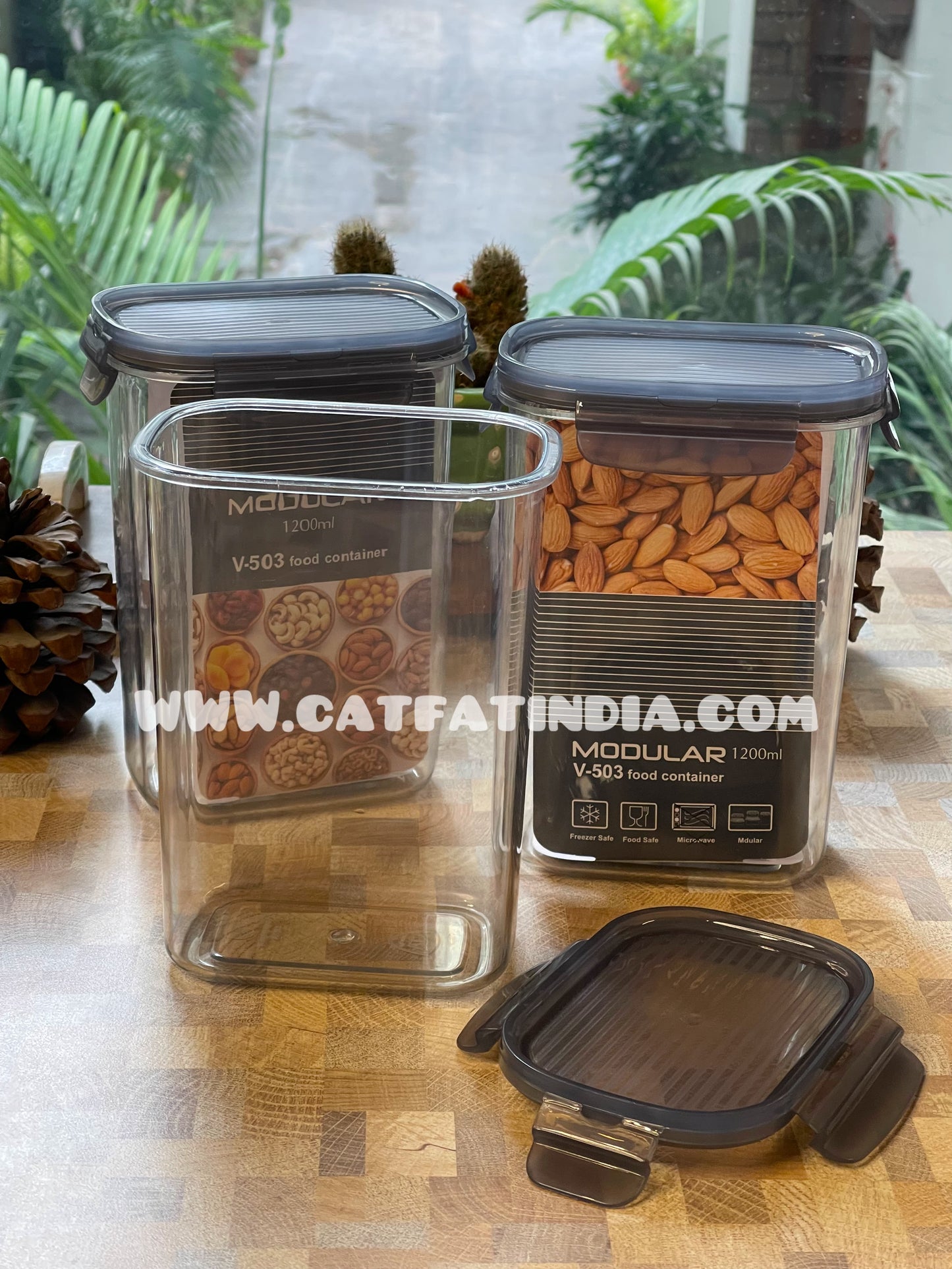 Stackable storage containers (Set of 3)