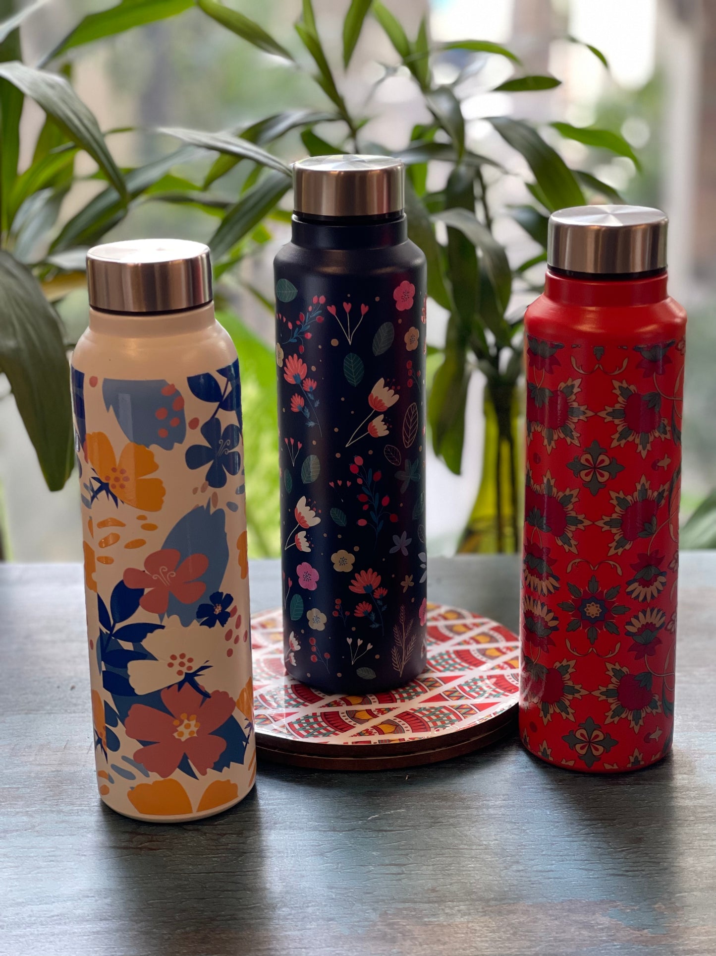 Festive Stainless Steel Bottle (1000 ML)