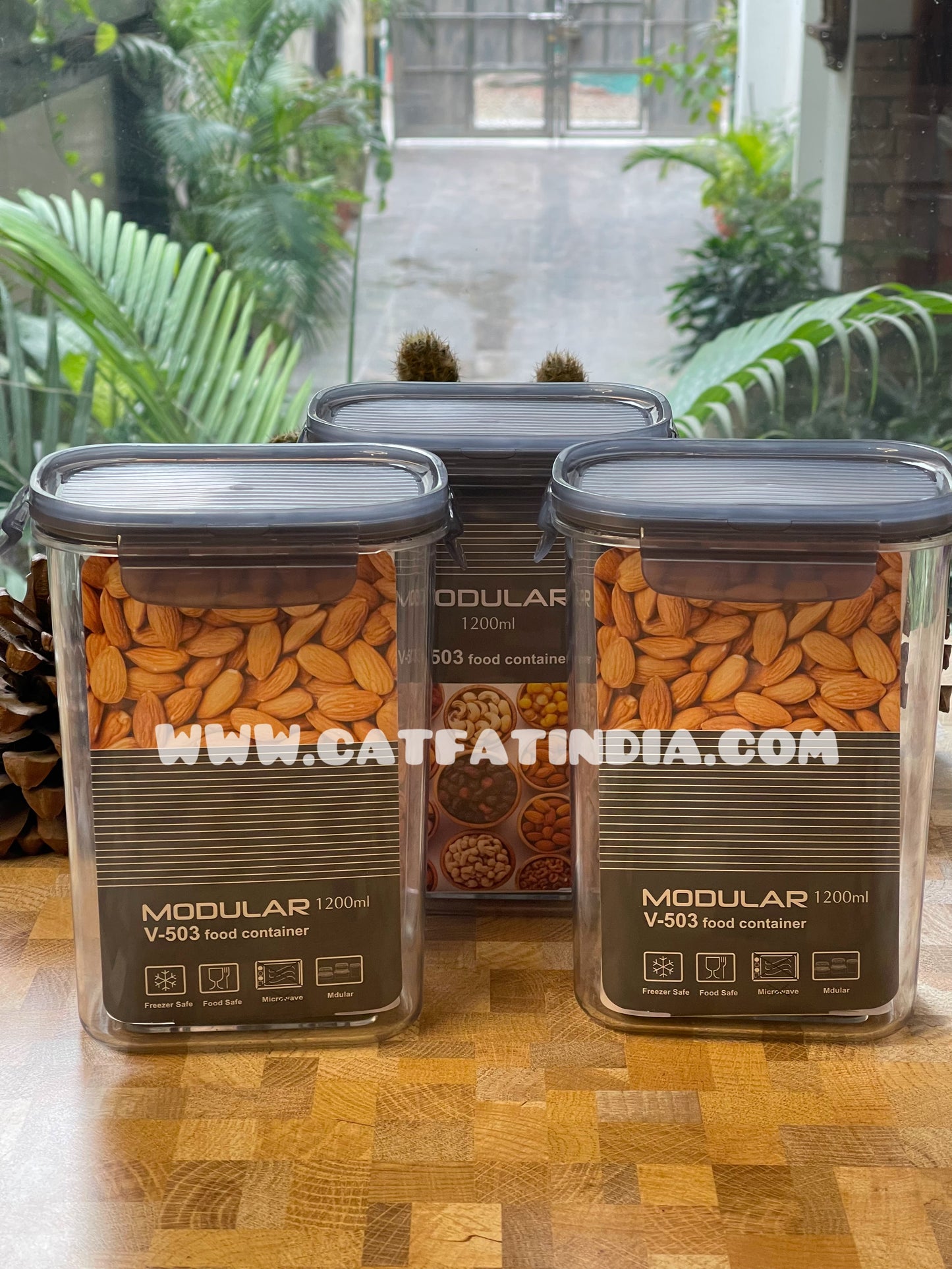 Stackable storage containers (Set of 3)