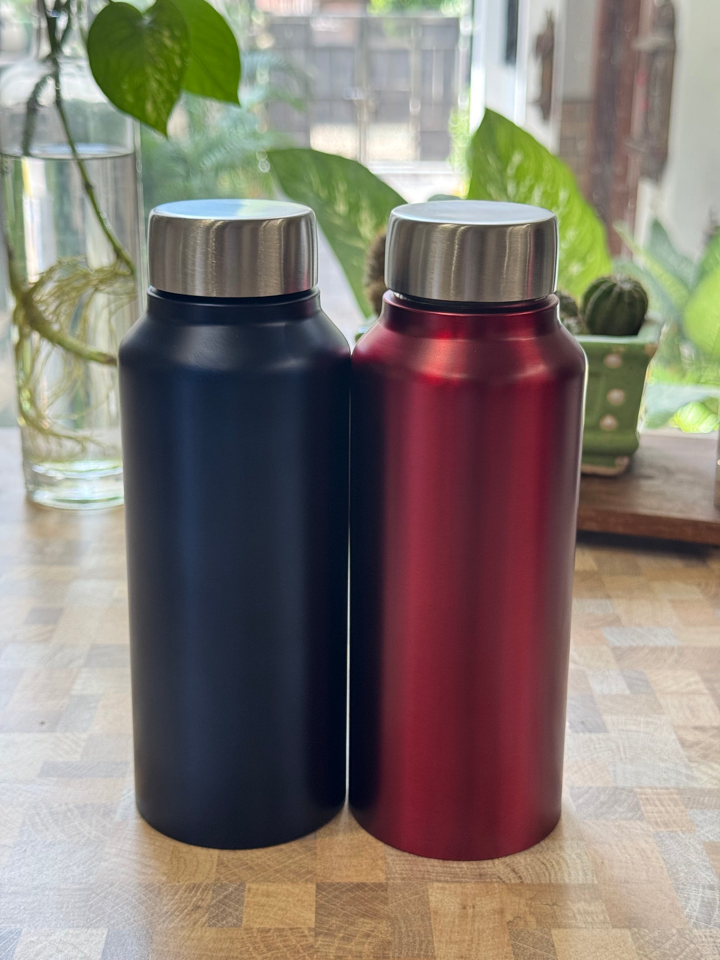 AquaBee Personalised stainless steel bottle (750ml)