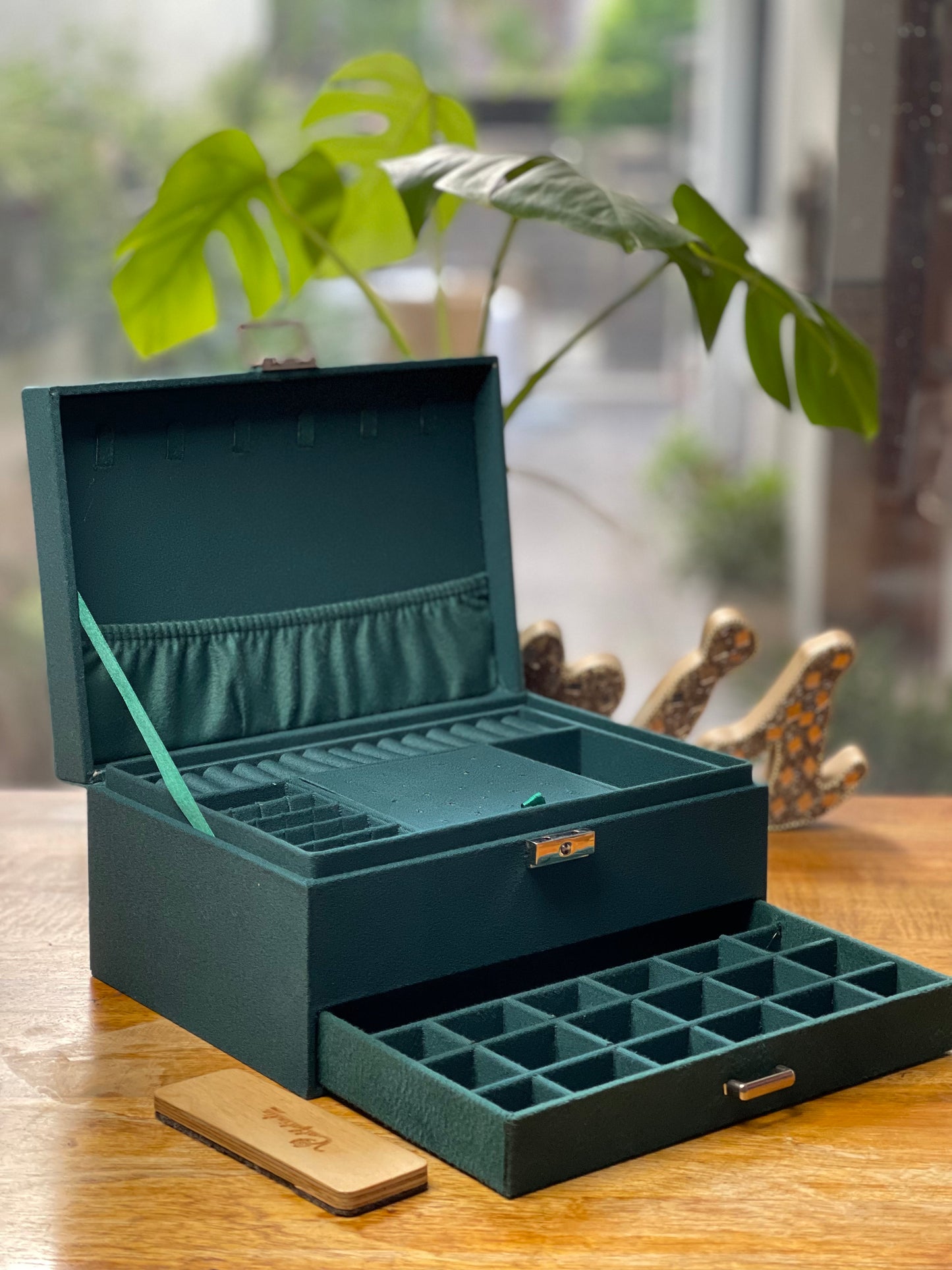 Lady Love Jewellery Box (With Lock System)