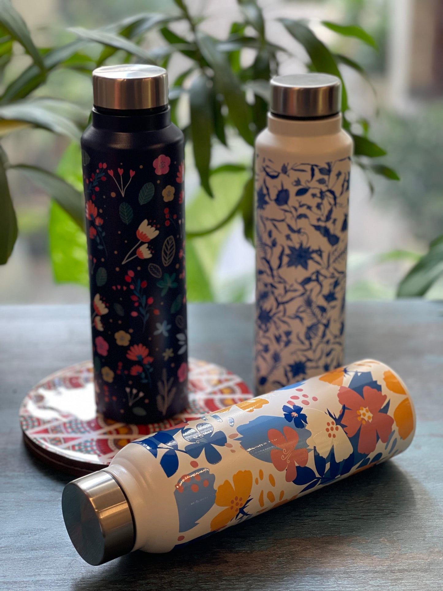 Festive Stainless Steel Bottle (1000 ML)