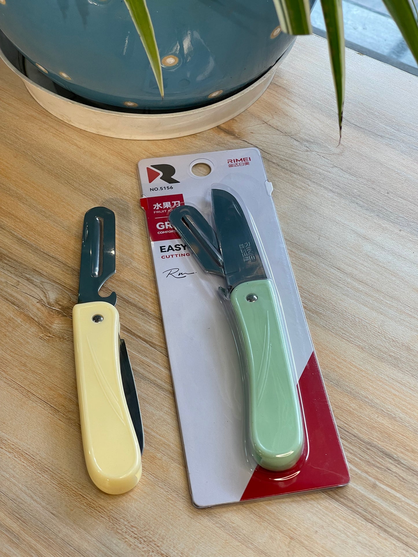 Stainless Steel 4N1 Knife