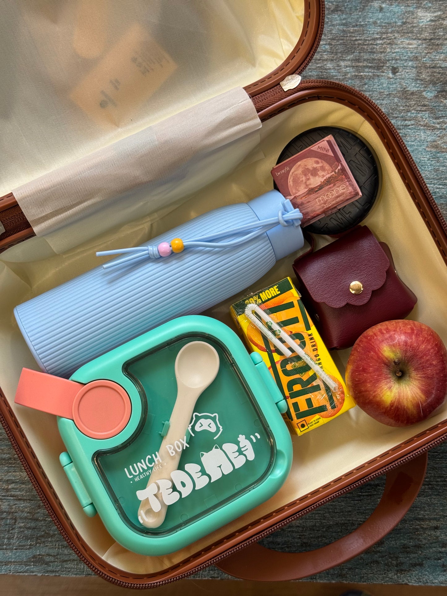 Luxe Shell Vanity Bag