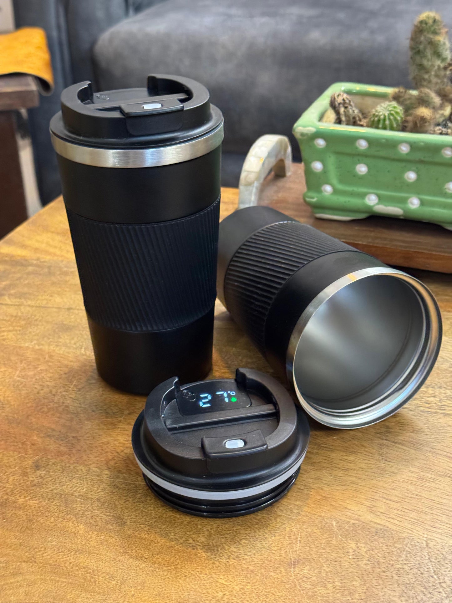 Cafe Style Coffee Flask (Free Personalised Name Engraving)