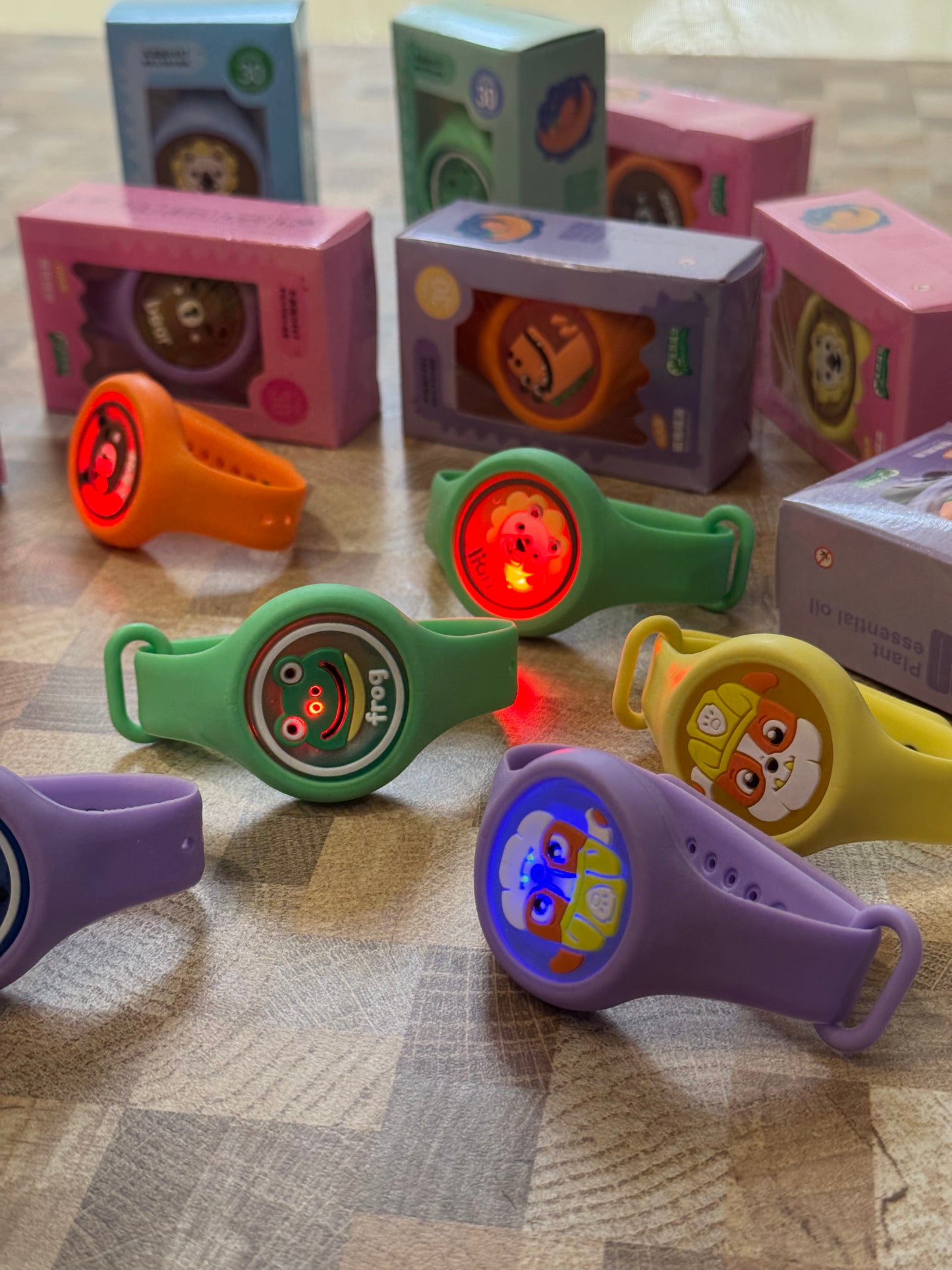 Mini Glow Character Wristband