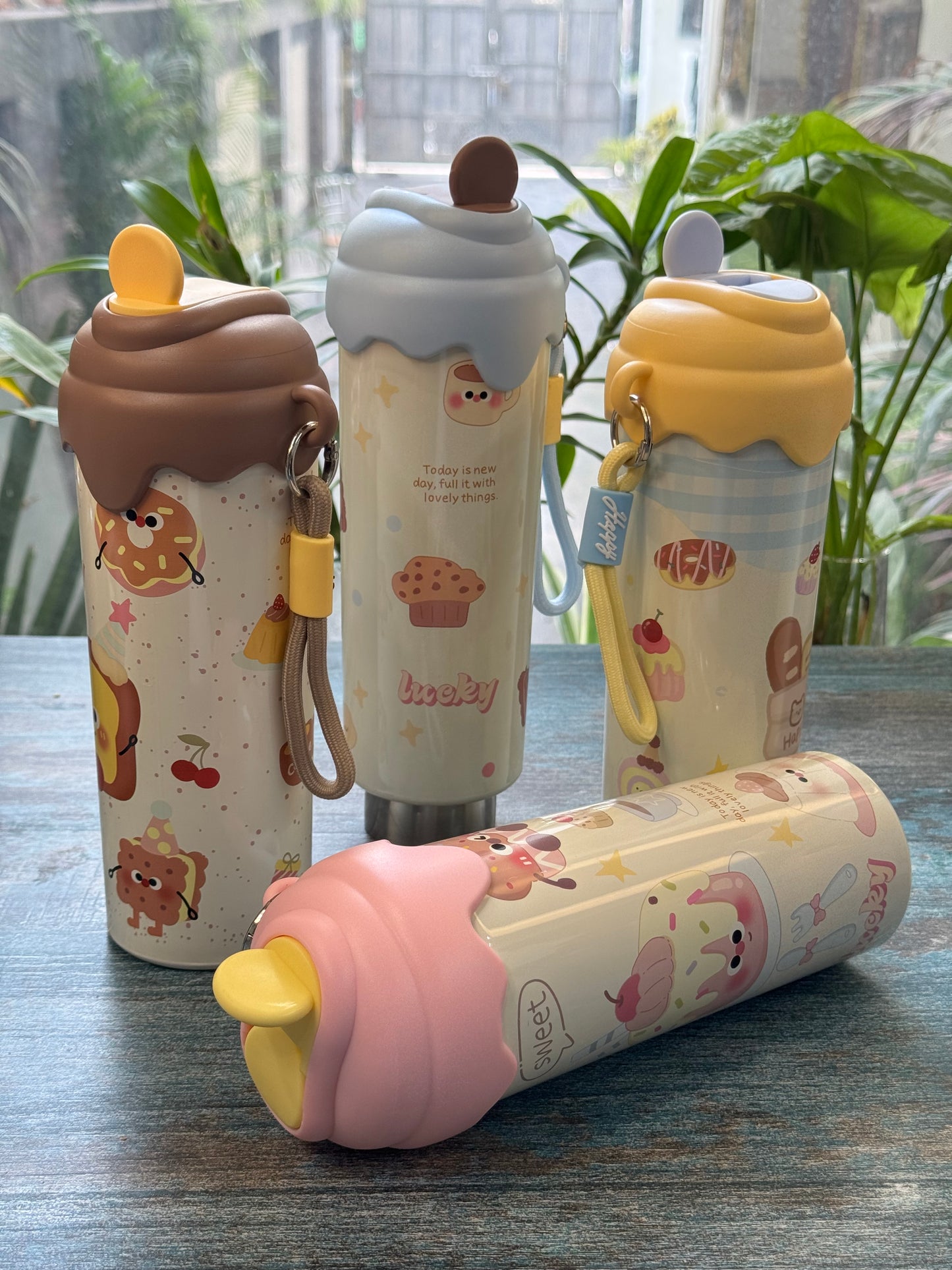 Ice-Cream Stainless Steel Bottle (600ML)