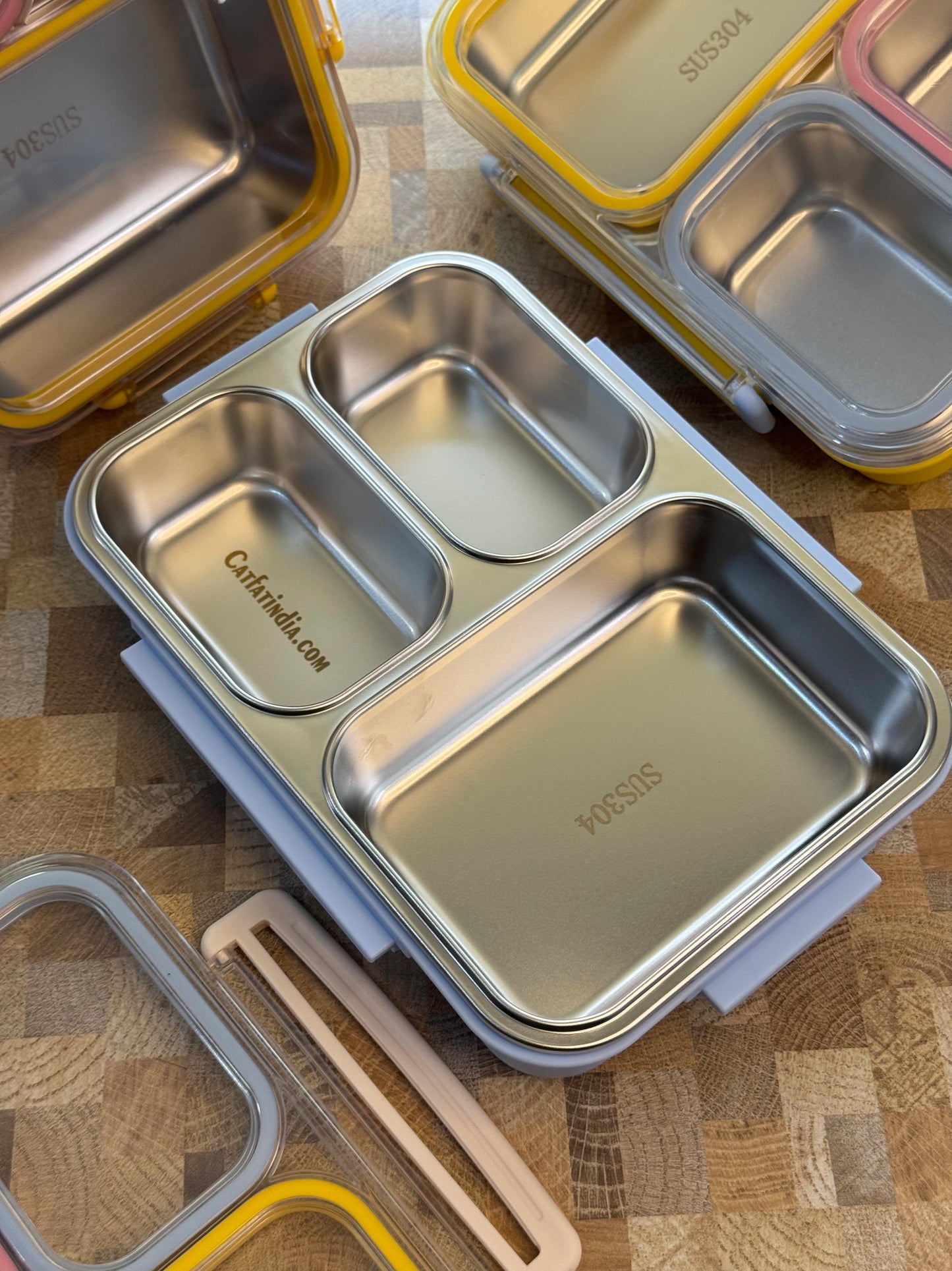 Cloudy Lunch Box (3 Compartments)