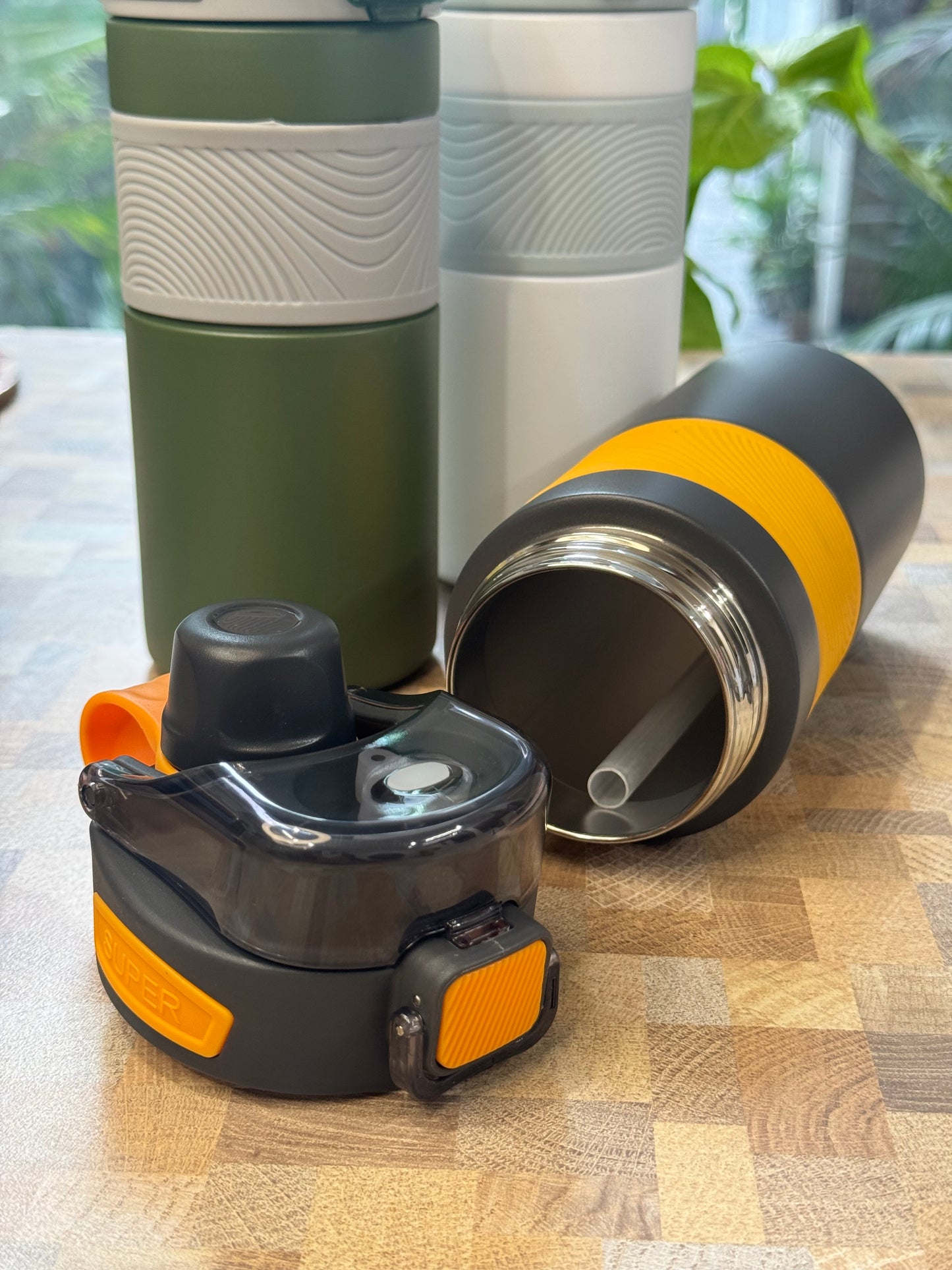 Aqua Thirst (2in1 Bottle 600ml)