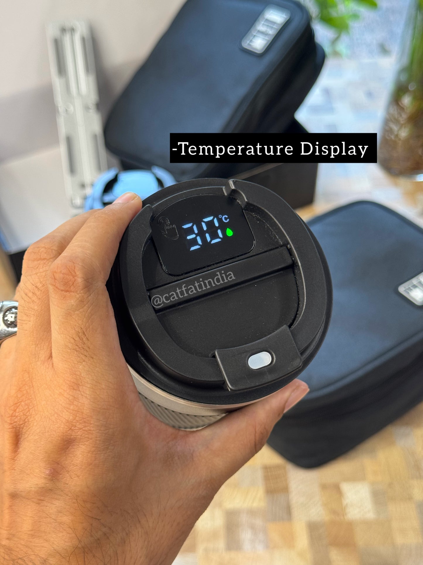 Tech-Savvy Hamper (FREE PERSONALISED NAME ON COFFEE FLASK)