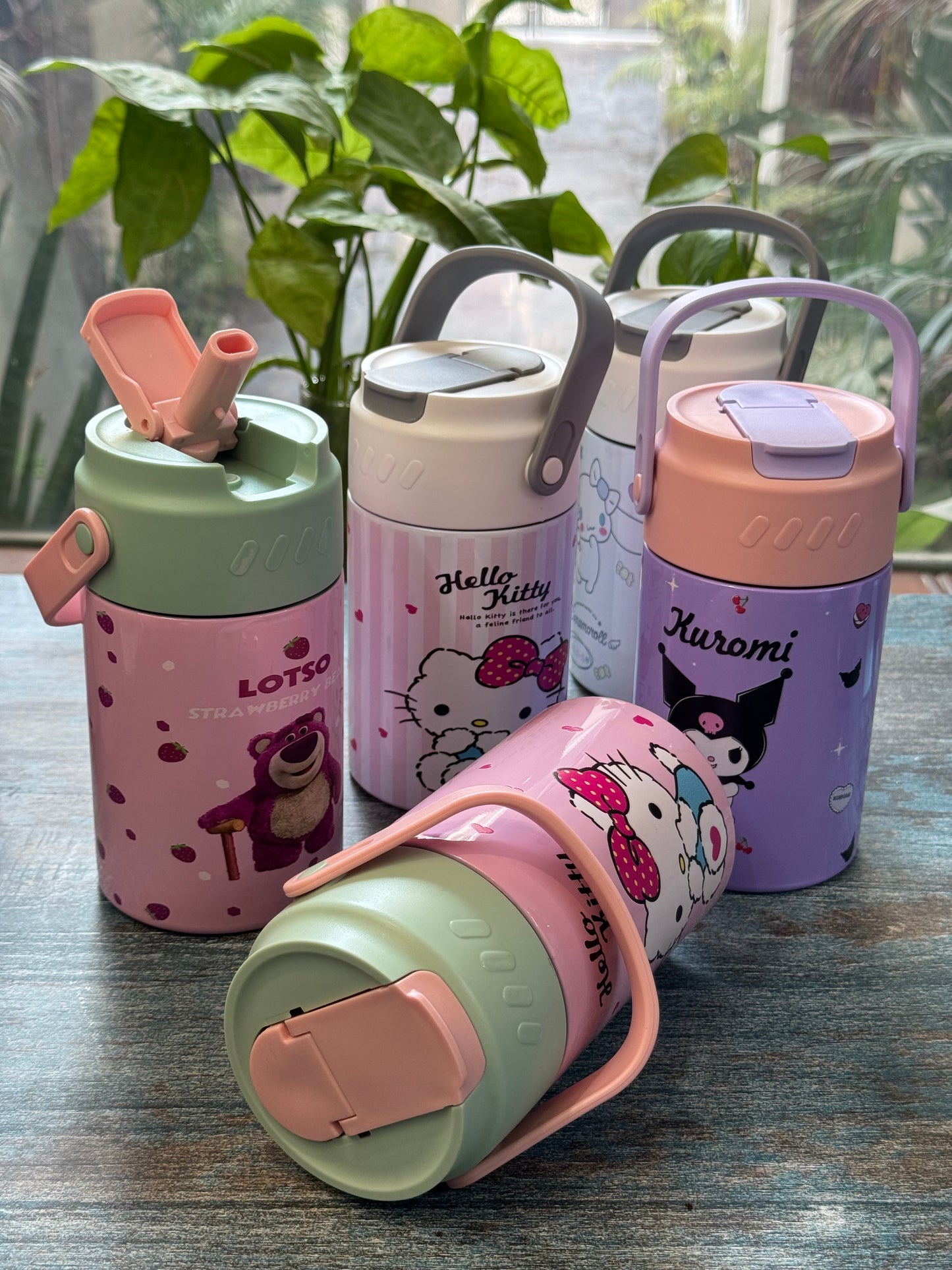 Cartoon characters water Bottle