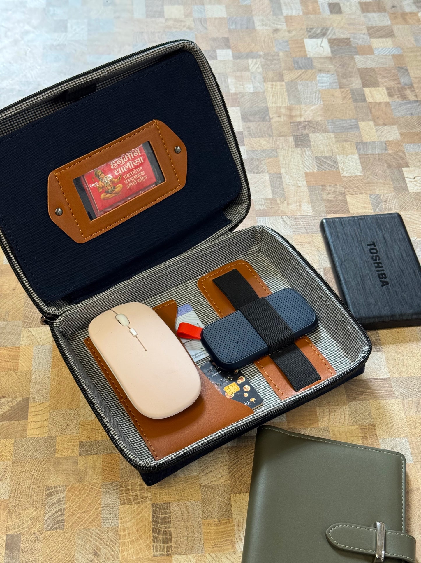 Tech Essence Multi Bag