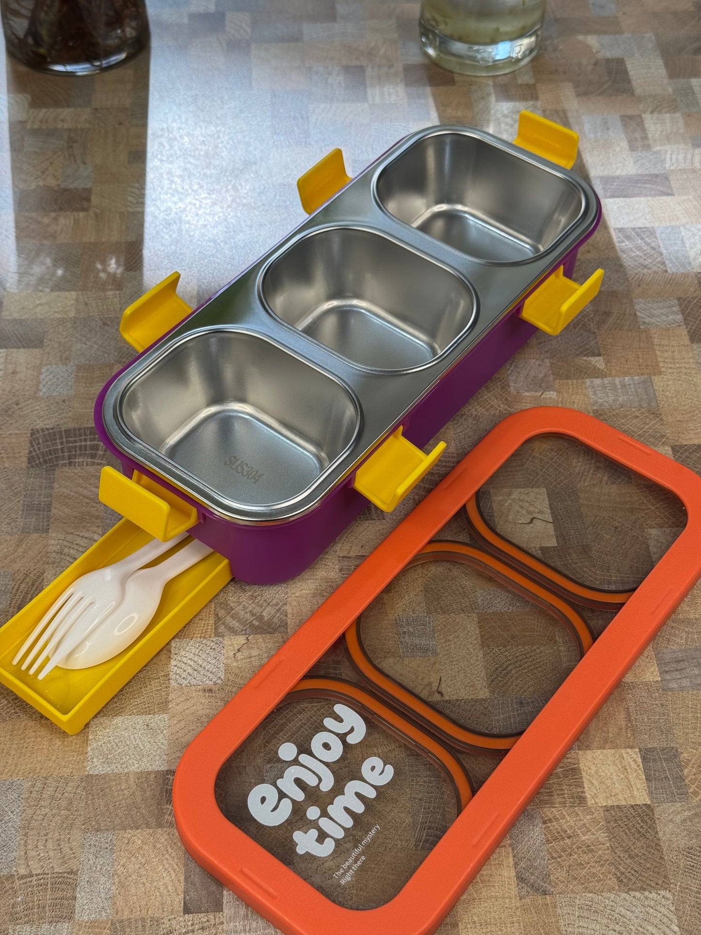 Stylish Leak-Lock Pro Lunch Box