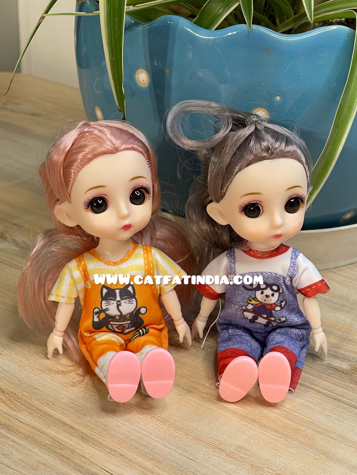 Mini Fashion Dolls keychain