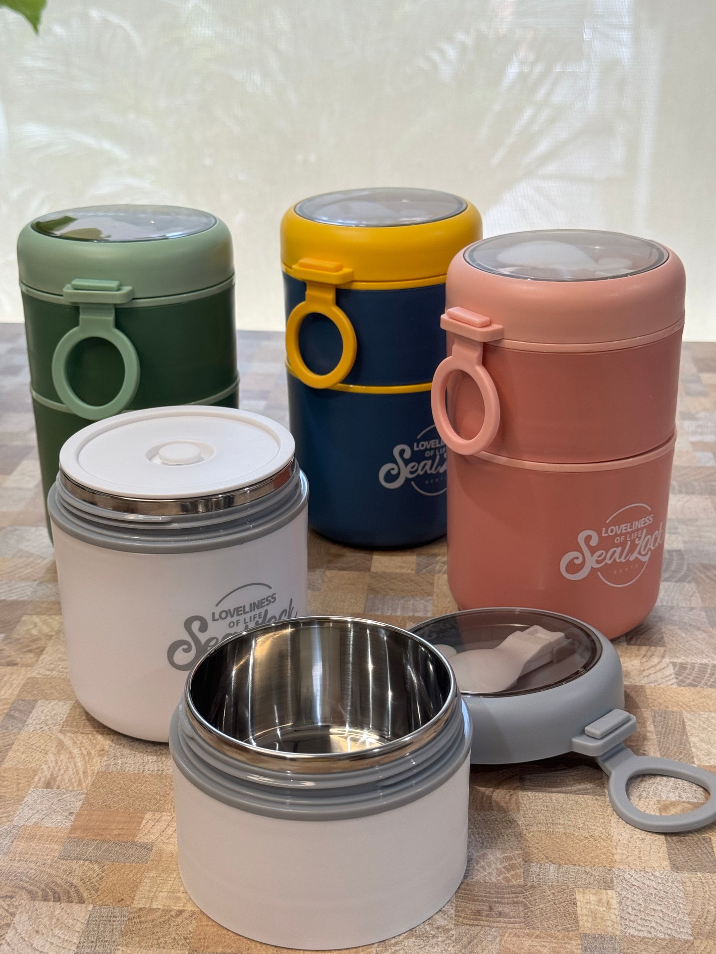 Double Pod Lunch Box