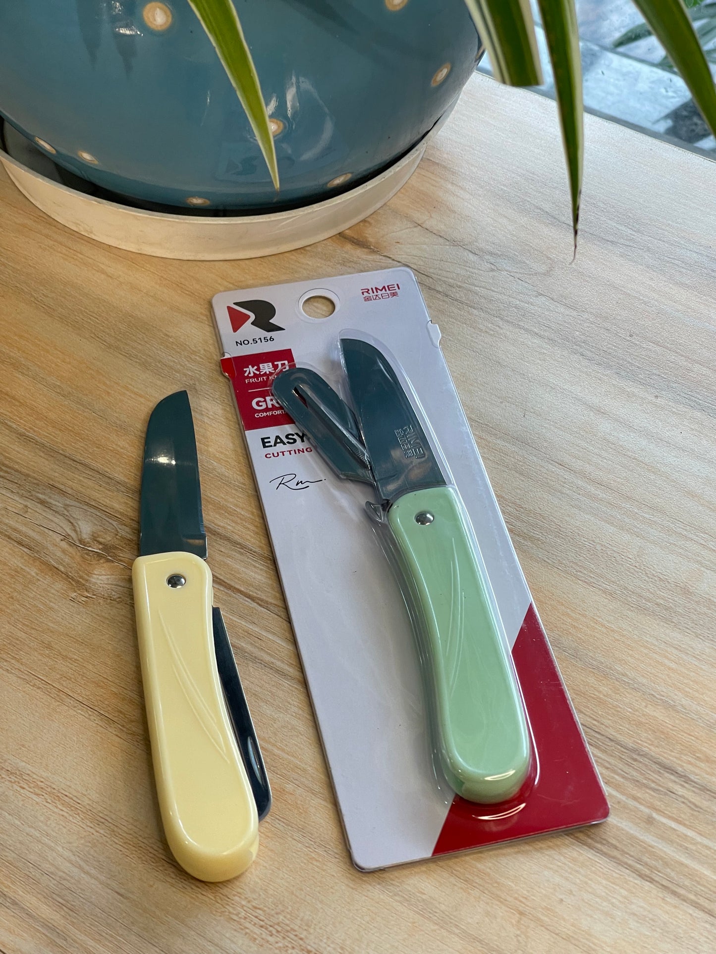 Stainless Steel 4N1 Knife