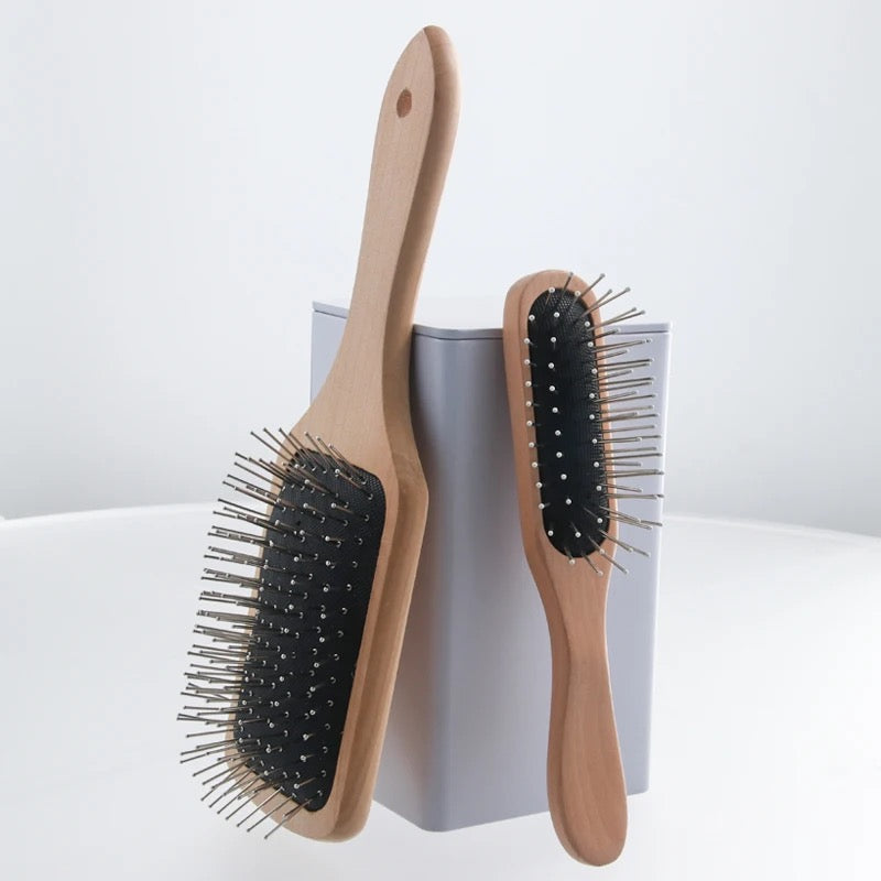 Curvy Bamboo Comb