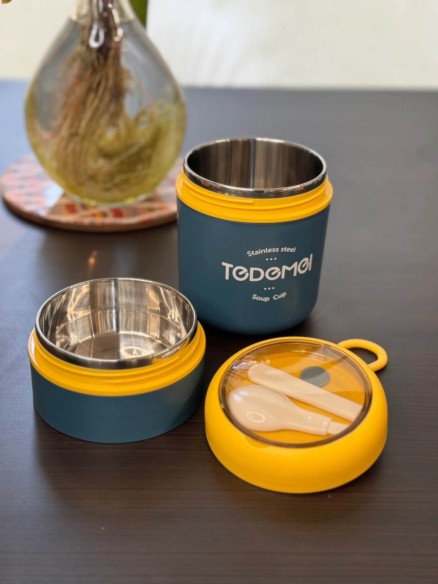 Double Pod Lunch Box