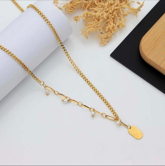 Small Pearls Chain Pendant