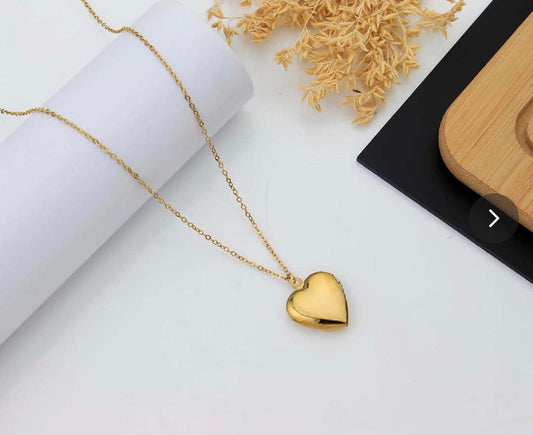 Openable Heart Chain Pendant