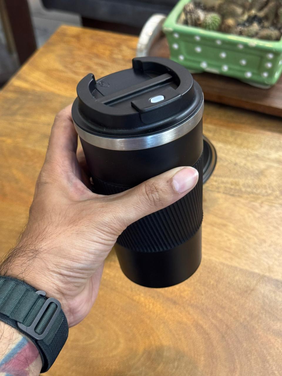 Cafe Style Coffee Flask (Free Personalised Name Engraving)